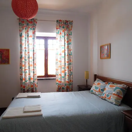 Casa Da Tauria * Atouguia Da Baleia