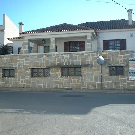 Casa Da Tauria Atouguia Da Baleia