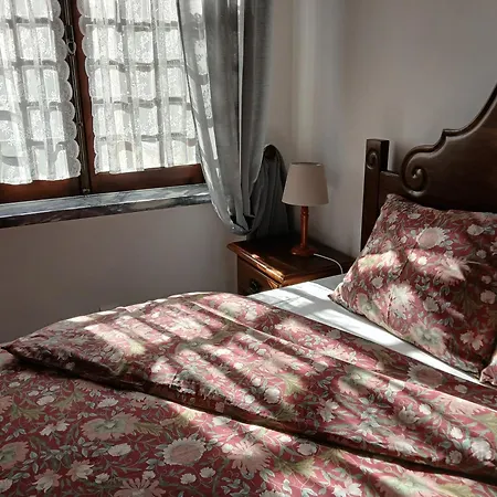 בית הארחה Casa Da Tauria 3*