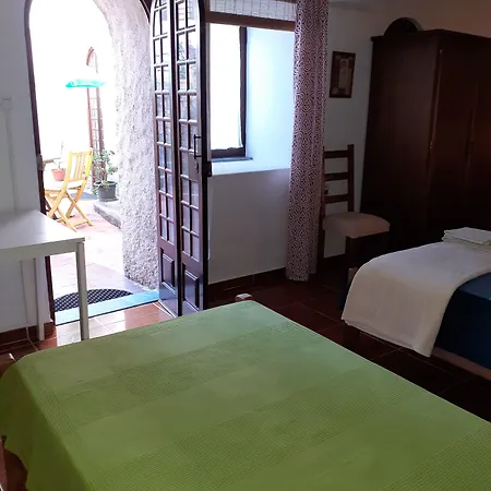 Casa Da Tauria בית הארחה